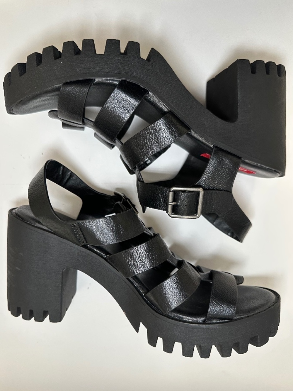 Unionbay Black Chunky Fisherman Heeled Sandals Lug Sole size 8